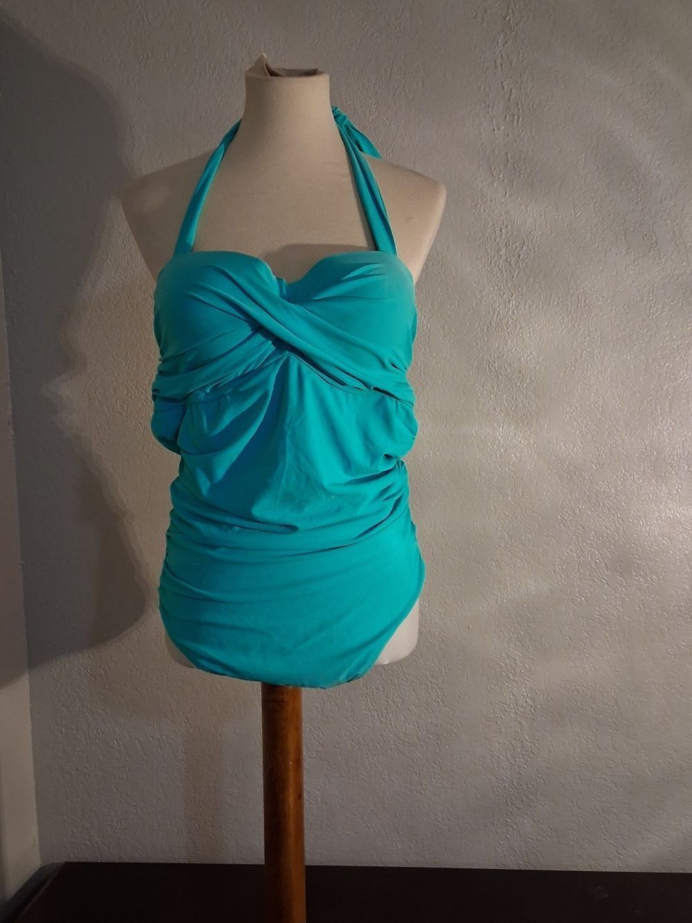 FACAOC Women's One-Piece Swimsuit in Aqua Blue Size 1X